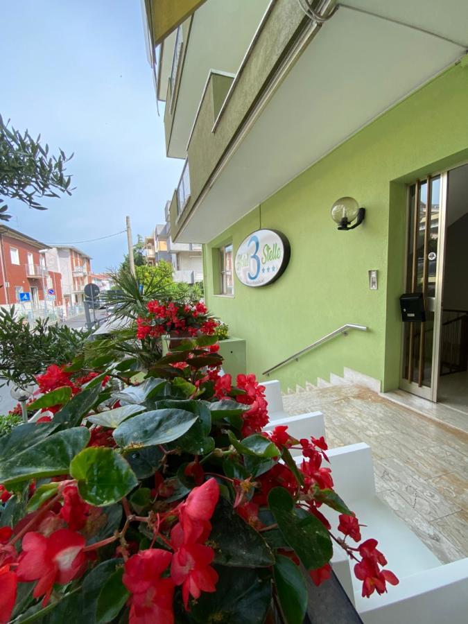 Hotel Tre Stelle Rimini Exterior foto